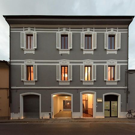 Апарт готель Residenza Cavour Емполі Екстер'єр фото
